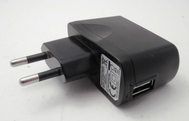 USB nabíječka 5V - 1000mA